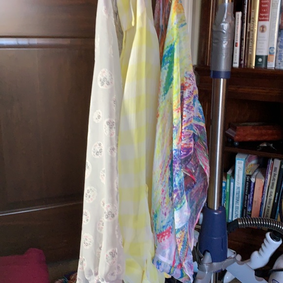 Bundle of 3 Sheer Blouses Size Medium Different Styles EUC - Picture 7 of 7